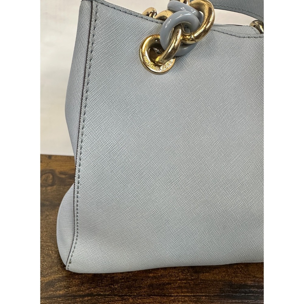 Michael Kors Cynthia Satchel Pale Blue Saffiano Leather Chain Handle Handbag - Picture 3 of 16